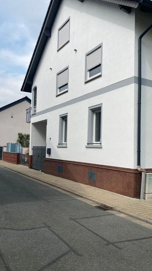Ferienwohnung -Isola Madre Biebesheim am Rhein Exterior photo